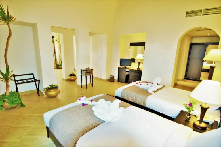 Rohanou suite