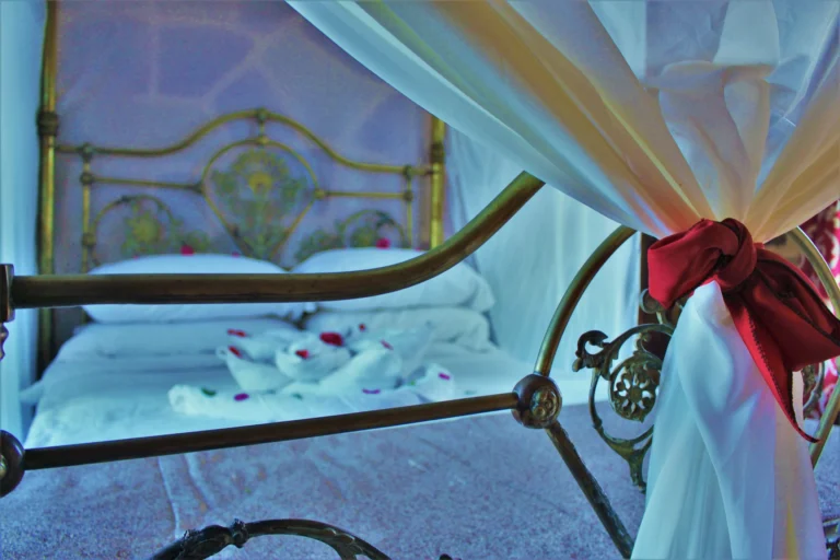 Antique Suite
