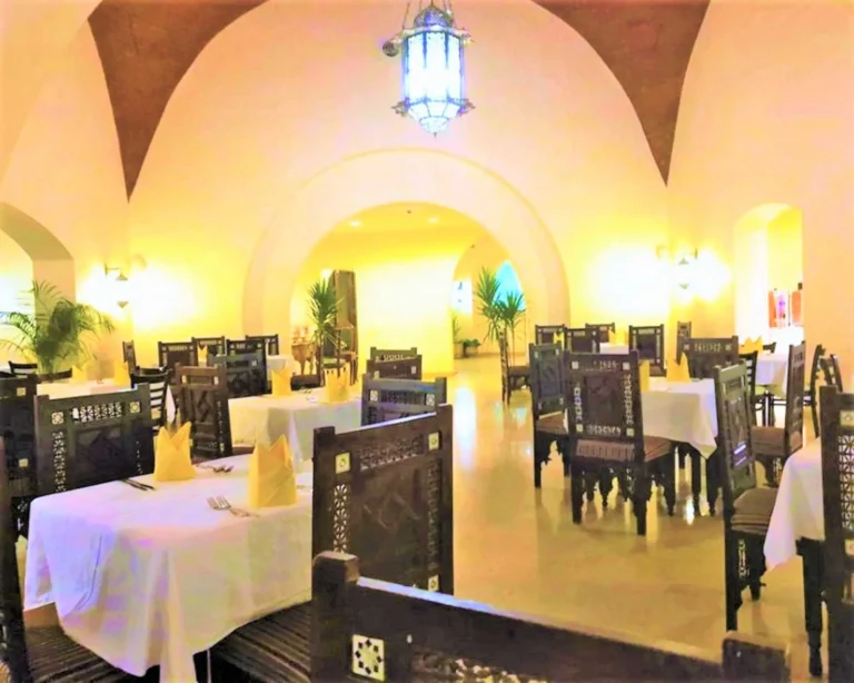 El-Khan restaurant